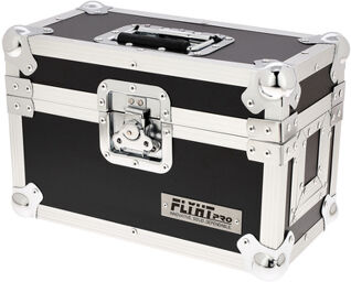 Case Behringer X Air XR18