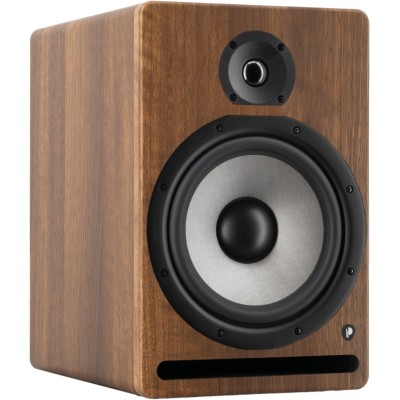 Pro 8 V4 Walnut