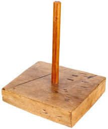 Display for Didgeridoo Wood