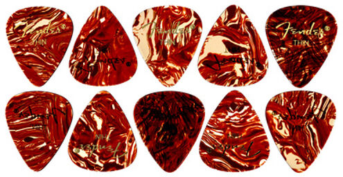 Cl. Celluloid Pick Shell T 12