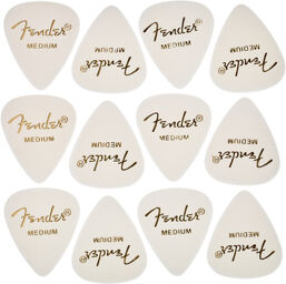 Class. Celluloid Pick M Blanc
