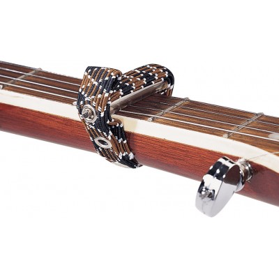 7828 Capo Banjo et Ukulélé