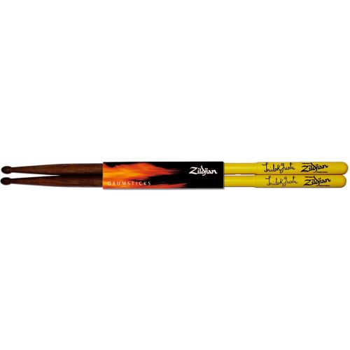 Trilok Gurtu Signature