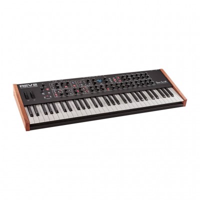 REV2 8 Voix