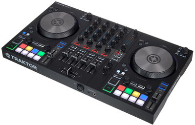 Traktor S3