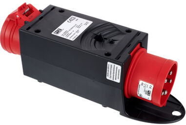 9436422 CEE Adapter 32A-16A