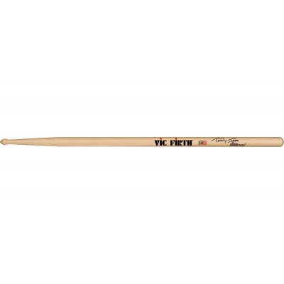 Signature Tommy Igoe
