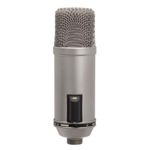 Broadcaster - Stock-B