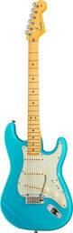 AM Pro II Strat MN MBL Miami Blue
