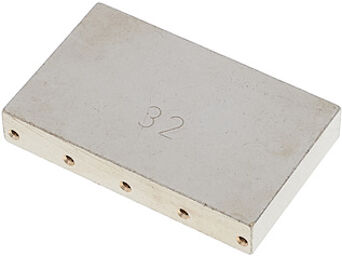 Locking Tremolo Block 32mm