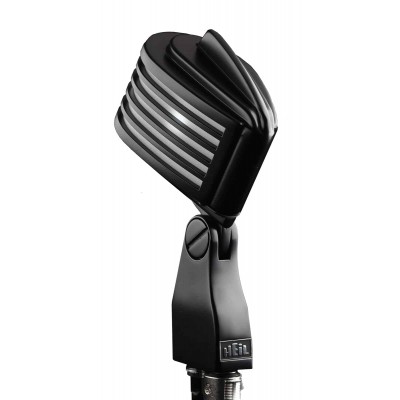 Fin Black White