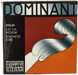 135 Dominant Violin 1/4 Medium