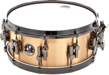 AS 12 1406 BRB Artist Snare Bronze Black
