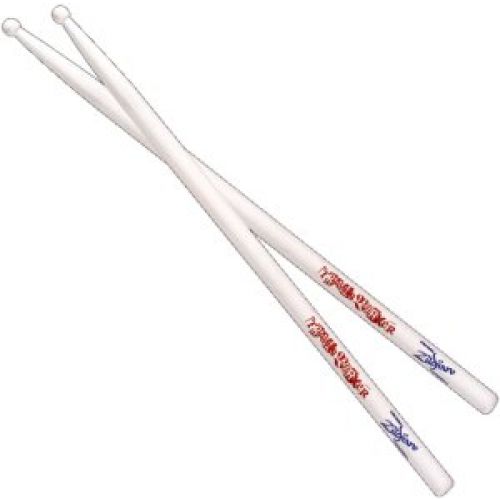 Travis Barker Signature