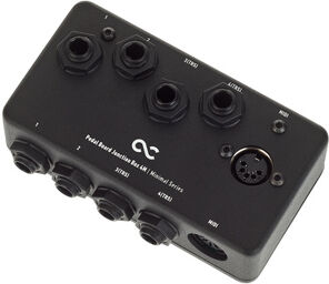 Pedalboard Patchbay 4M